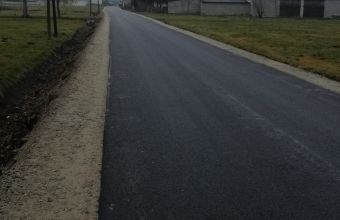 Nowy asfalt w Feliksowie
